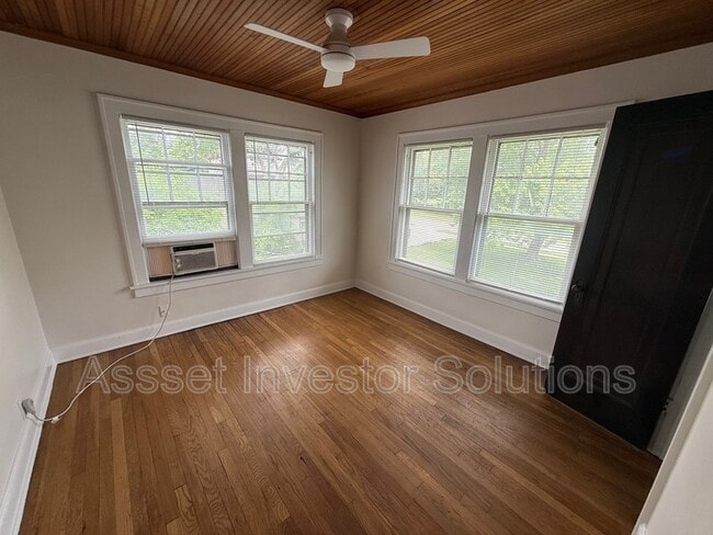 Building Photo - 4132 Eaton St