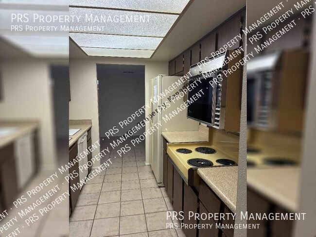 Building Photo - 4619 S Rita Ln