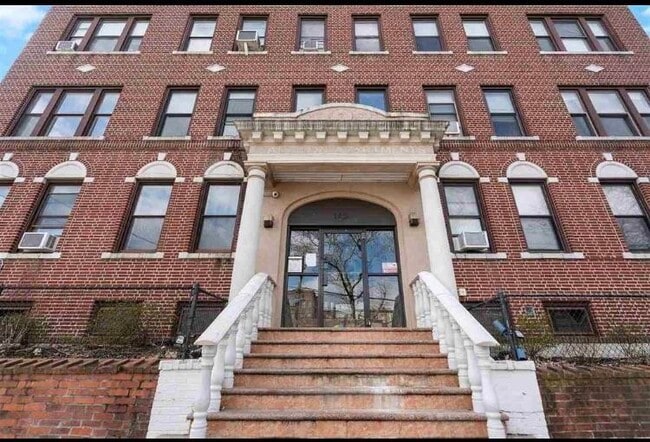 Building Photo - 145 Harrison Ave