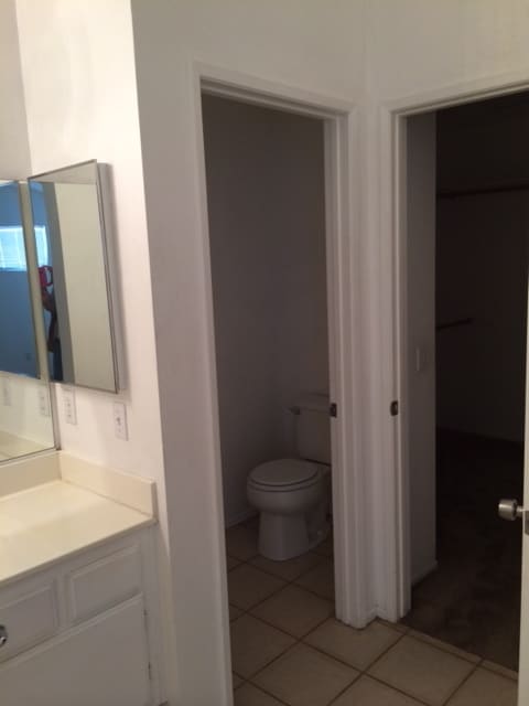 Building Photo - 3 BEDROOM, 2 BATH VICTORVILLE HOME. COMMUTER FRIENDLY!  NEAR AMARGOSA AND MOJAVE