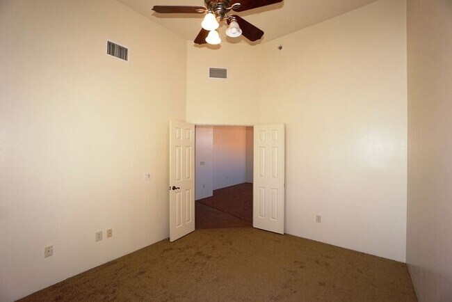 Building Photo - Pending/ Rented - Spacious 3BR East Tucson Home | 1,889 SQFT & 2-Car Garage
