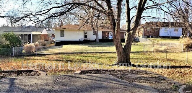 Building Photo - 10147 Maryvale Ln