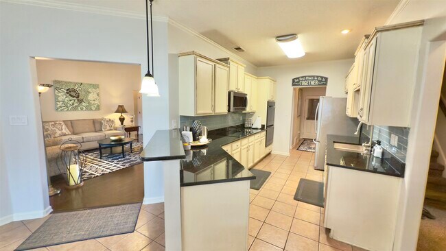 Building Photo - 11215 Carston Cove