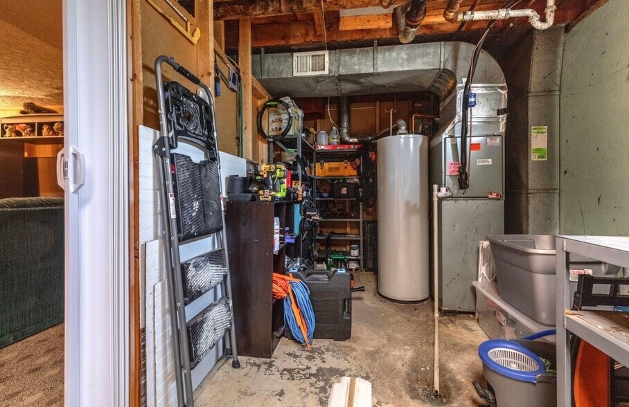 Building Photo - 3105 Lencott Dr