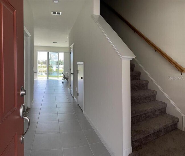 Building Photo - 2134 Crystal Bell St