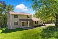 Building Photo - 10118 Lonesome Pine Dr