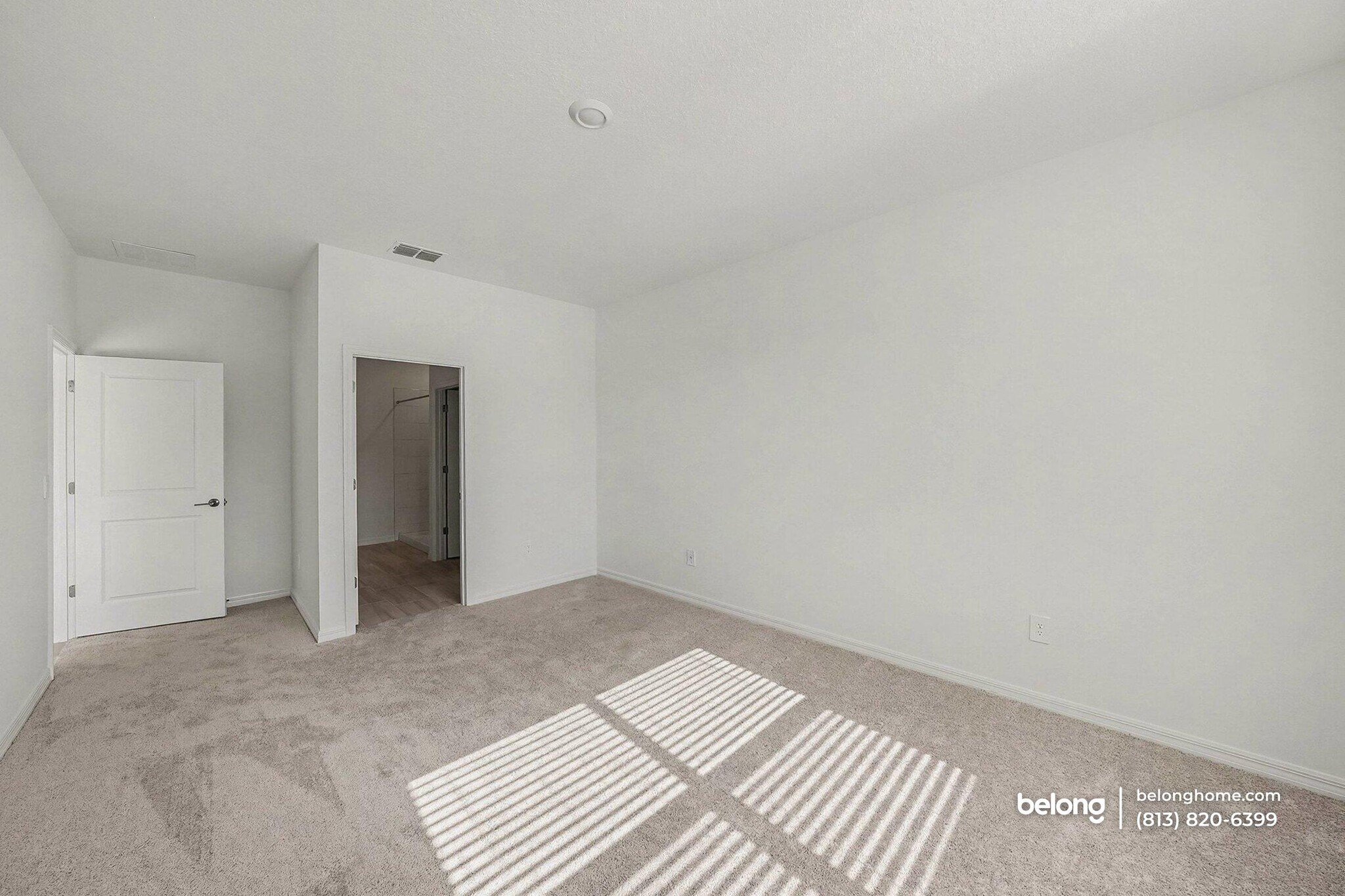 Building Photo - 18228 Pleasantview Blvd