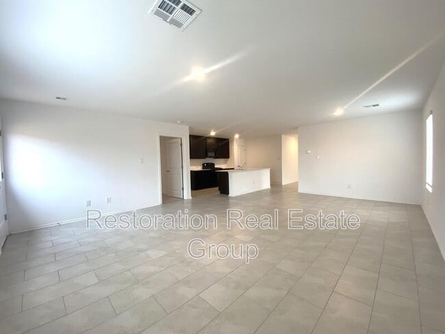 Building Photo - 10921 SW 22nd St