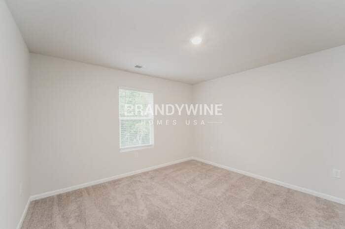 Building Photo - 8425 Deerwood Rd