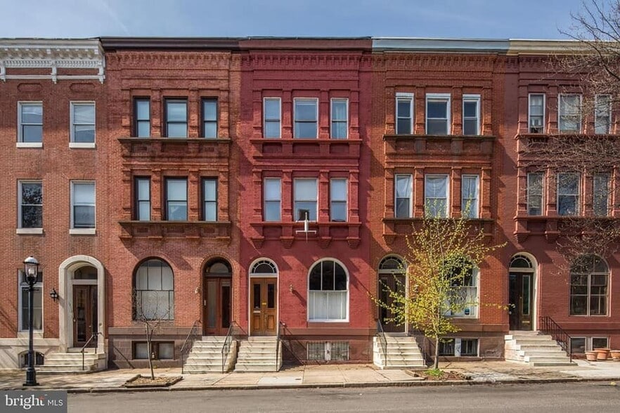 Front of House - 1820 Madison Ave