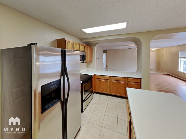 Building Photo - 21638 Longwood