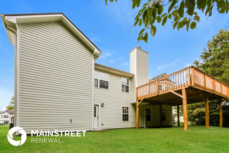 Building Photo - 4880 Wynford Ln