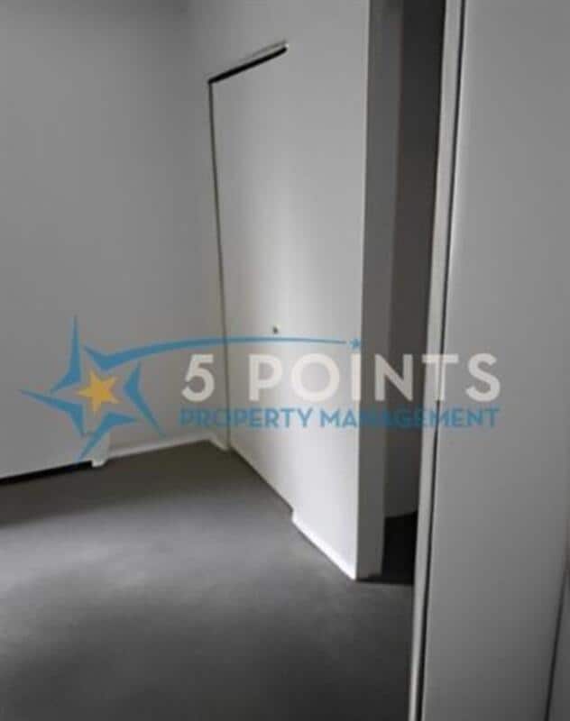 Building Photo - 1174 Chandler Ave