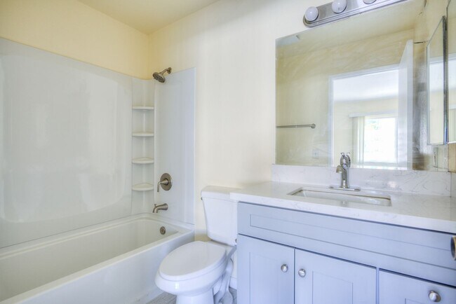 Building Photo - Rowland Unified School District?Welcome to Your Stylish West Covina Retreat!