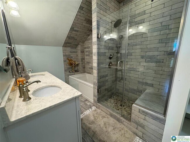 Building Photo - 312 Lehigh Dr