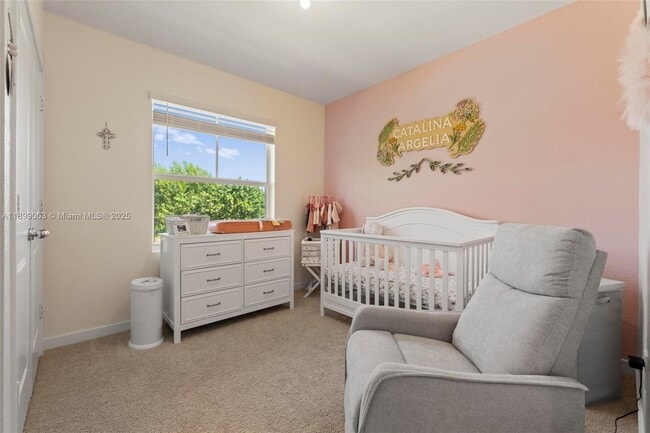 Building Photo - 377 NE 1st Ave