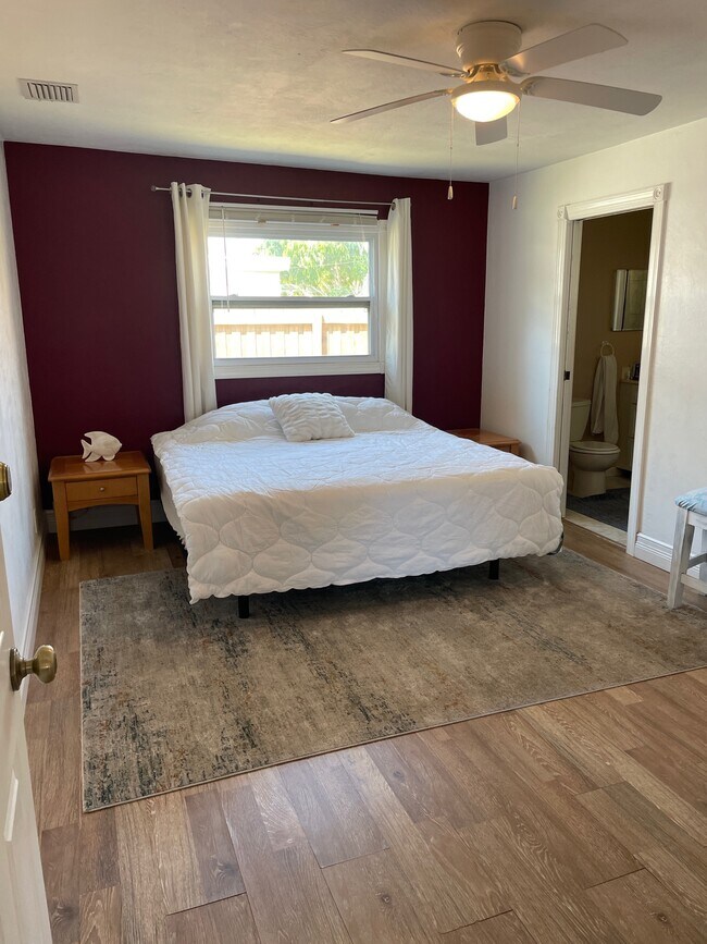 Building Photo - 6449 101st Way N