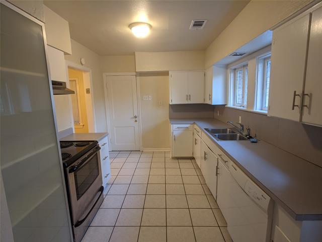 Building Photo - 5247 Merrimac Ave