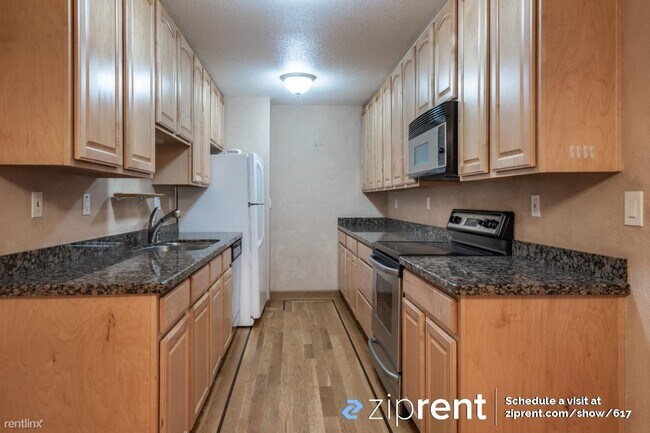 Building Photo - 2 br, 1 bath Condo - 1236 Walker Ave, Waln...