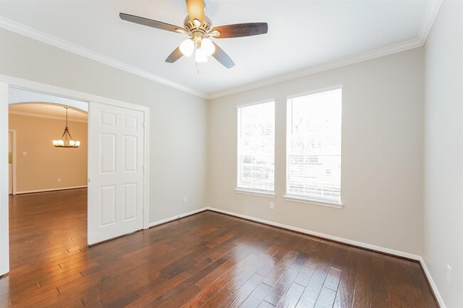 Building Photo - 22743 Cascade Springs Dr