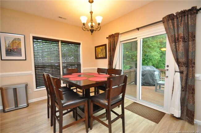 Building Photo - 5633 Yates Garden Ln