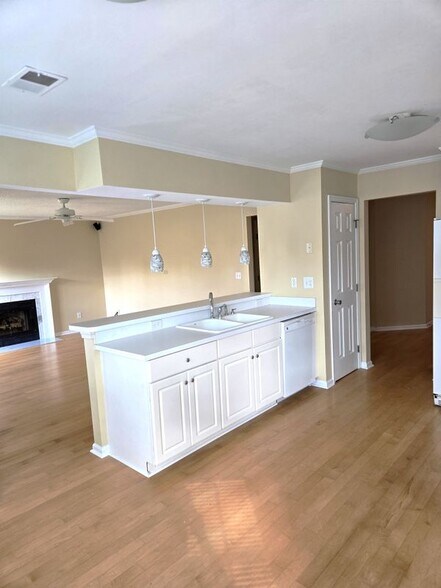 Building Photo - 3028 Vance Way