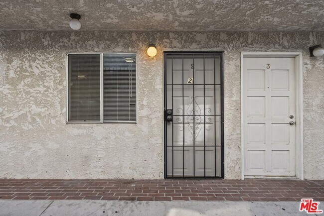 Building Photo - 14333 Haynes St
