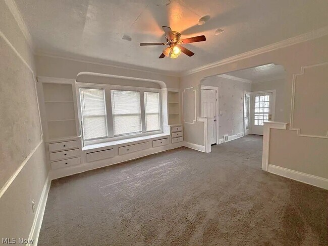 Building Photo - 3677 E 153rd St