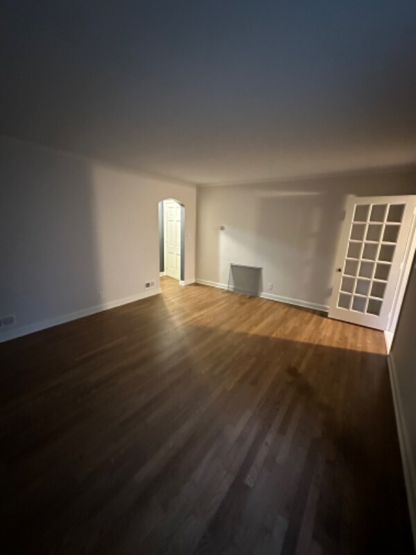 Building Photo - 6200 Parkview Ave
