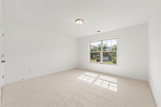 Building Photo - 325 Cranbrooke Cir