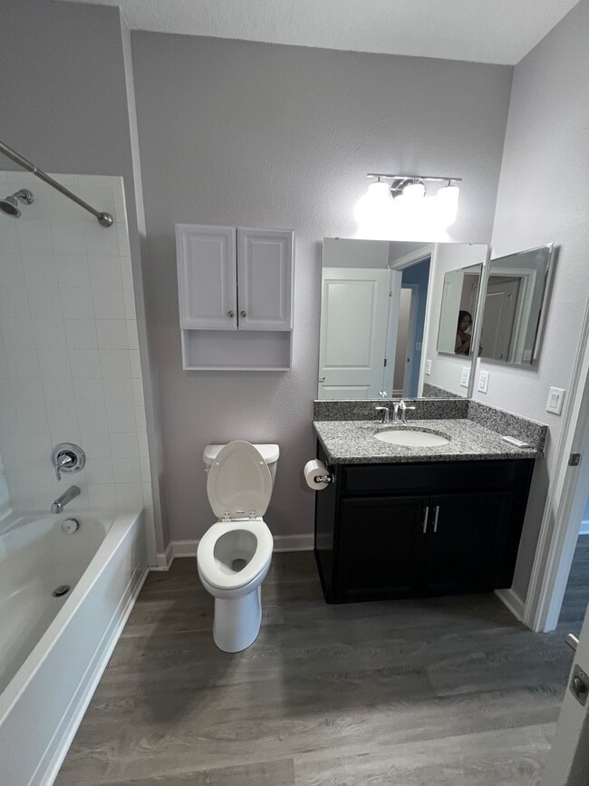 Building Photo - 3542 Fairwater Ct