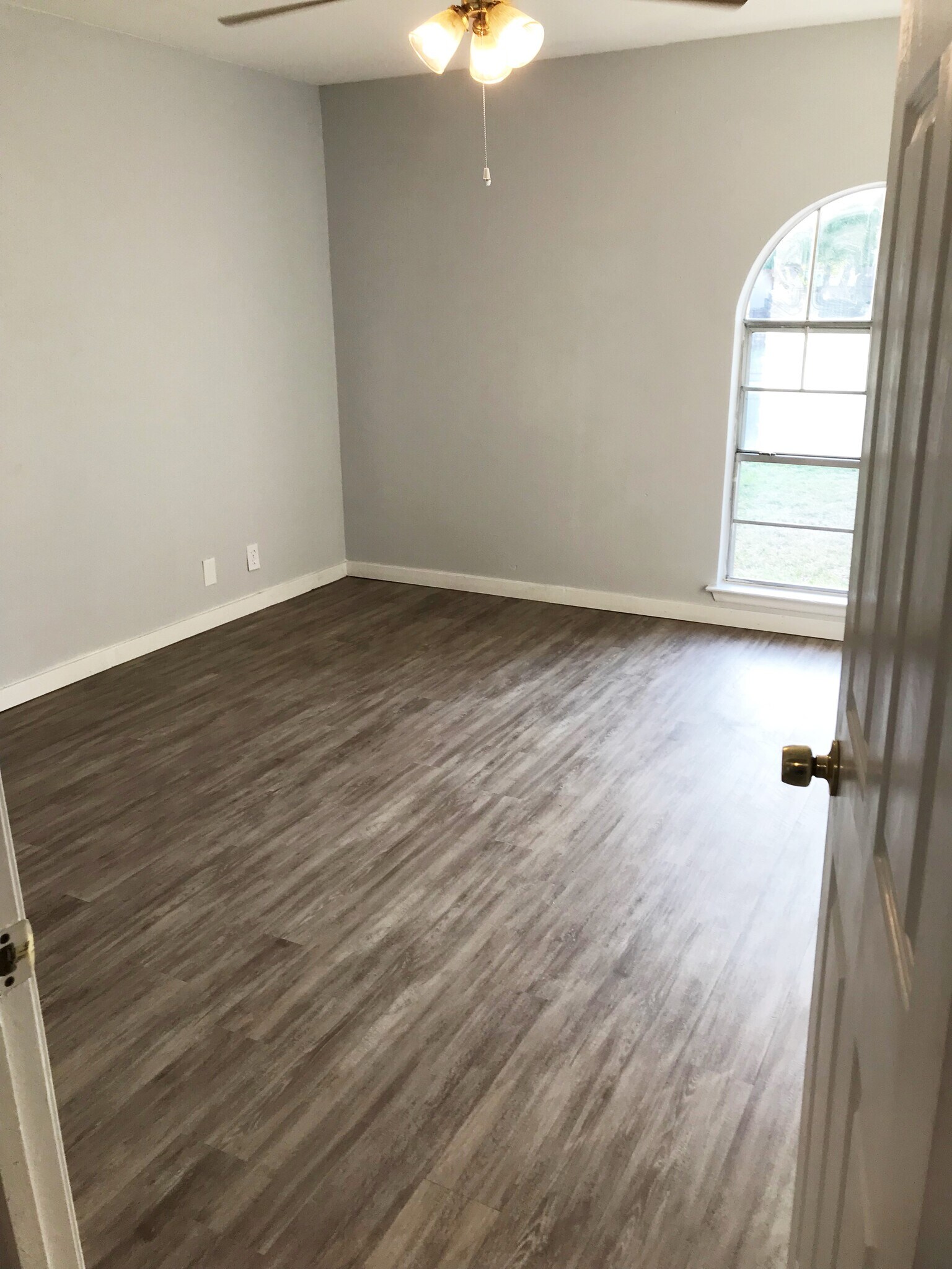 master bedroom - 10822 Green Brook Dr