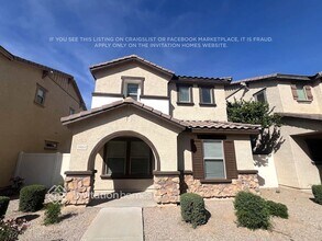 Building Photo - 5853 E Hoover Ave