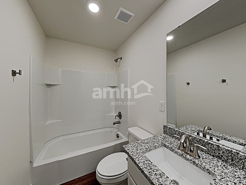 Building Photo - 12405 83rd Ave E