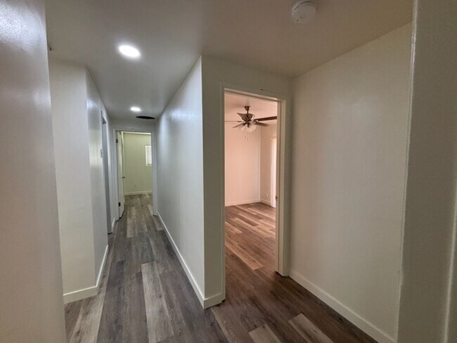 Building Photo - 5704 Wisteria Dr