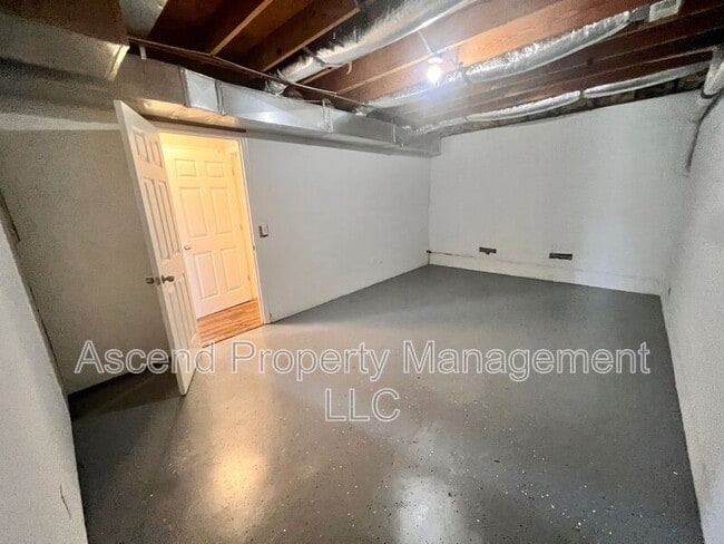 Building Photo - 10142 Baker Boy Dr