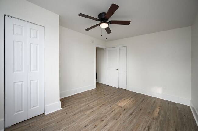 Building Photo - Single Family Home