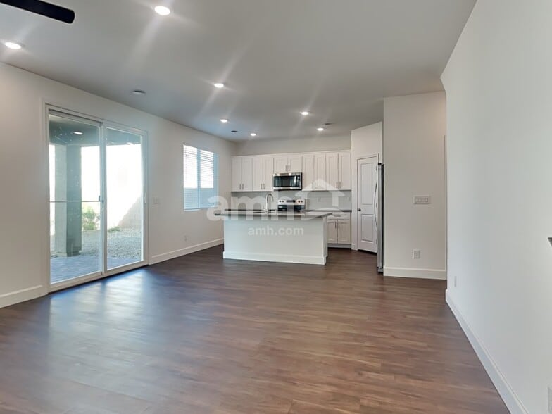 Building Photo - 2710 Hot Cider Ave
