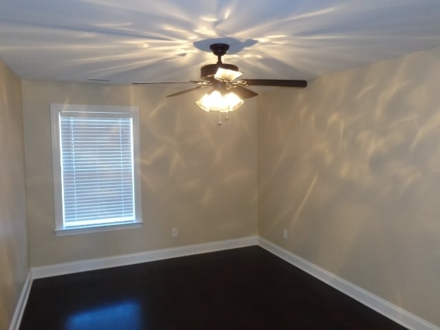 Building Photo - 3024 Silver Springs Ct