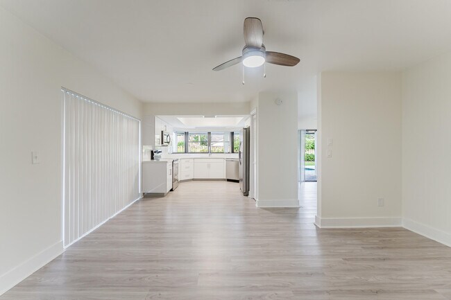 Building Photo - 3048 NW 27th Terrace