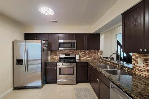 Building Photo - 2914 Waypark Dr