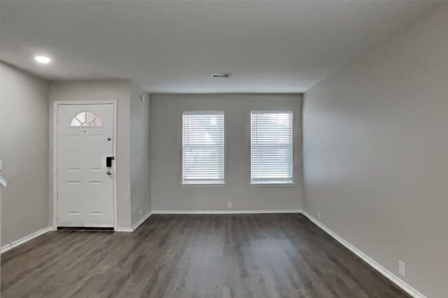 Building Photo - 14938 Sugar Mist Ln