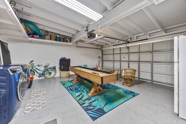 Building Photo - 449 S Atlantic Ave
