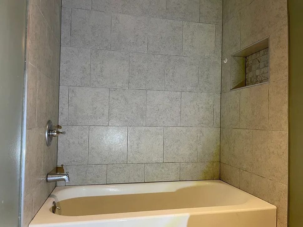 Building Photo - 1708 Ridgewood Ln