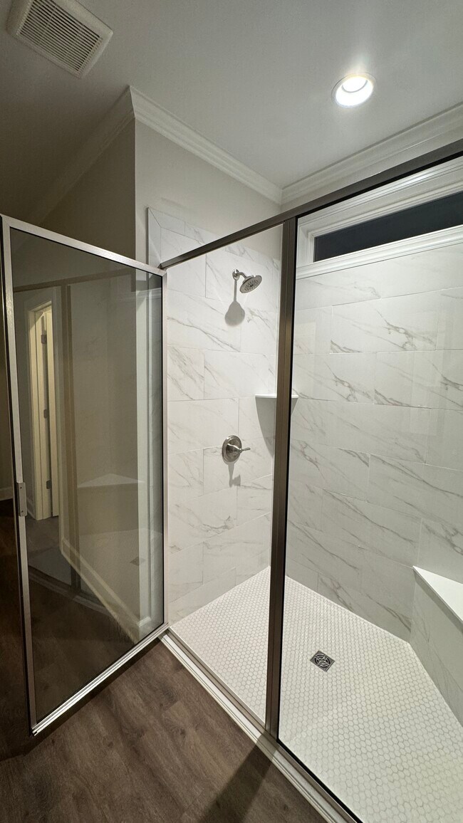 Building Photo - 113 Elliott Dr