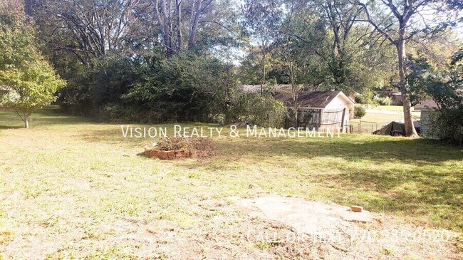 Building Photo - Newly renovated 3 bed, 2 bath ranch in Ced...