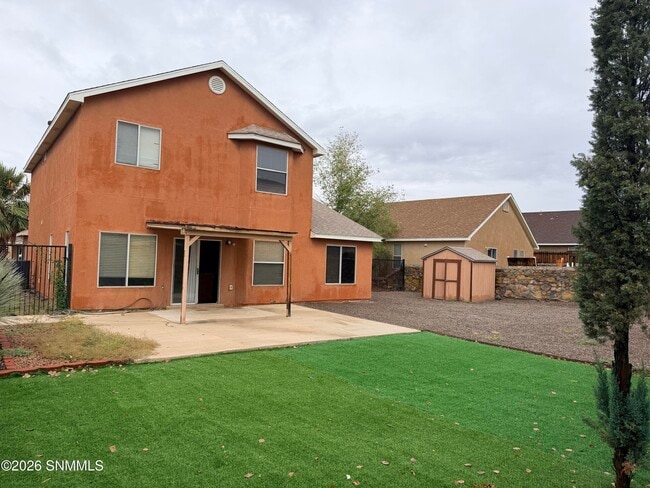 Building Photo - 1108 Kilbourne Hole Dr