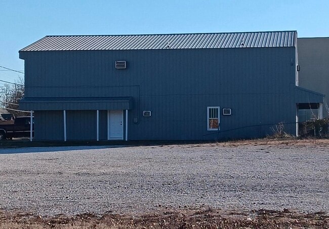 Building Photo - 623 Boston Pl