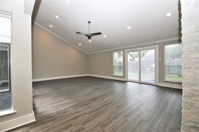 Building Photo - 15610 Stoney Fork Dr