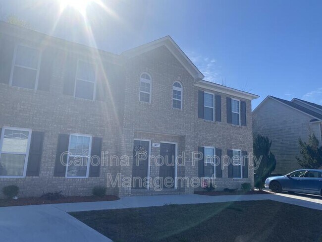 Building Photo - 337 S Pointe Dr